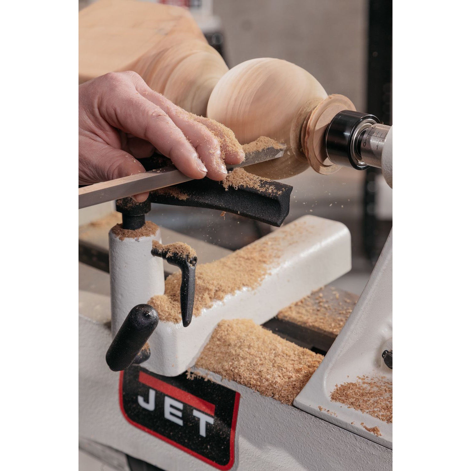 JT9-719200 - Jet JWL-1221VS 12'' x 21'' Variable Speed Wood Lathe