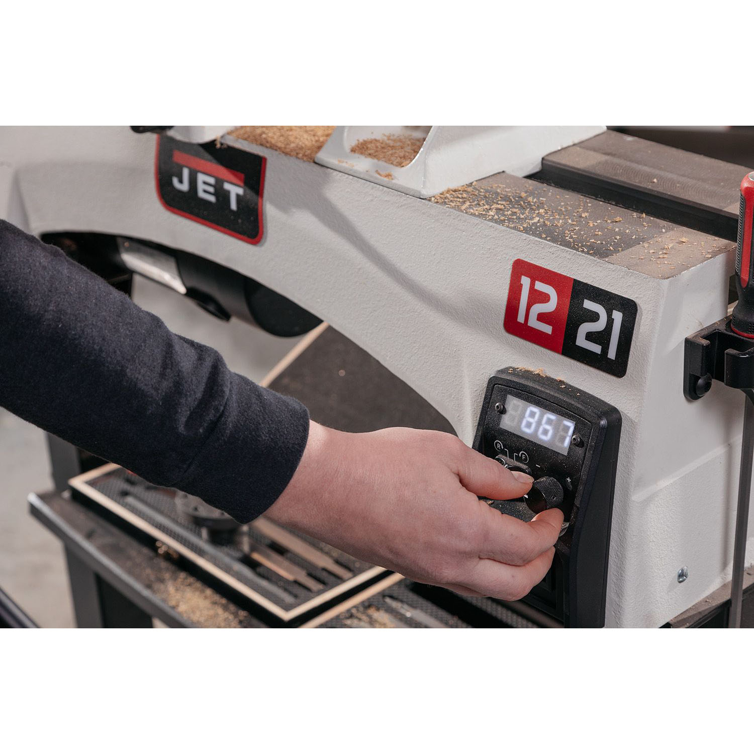 JT9-719200 - Jet JWL-1221VS 12'' x 21'' Variable Speed Wood Lathe